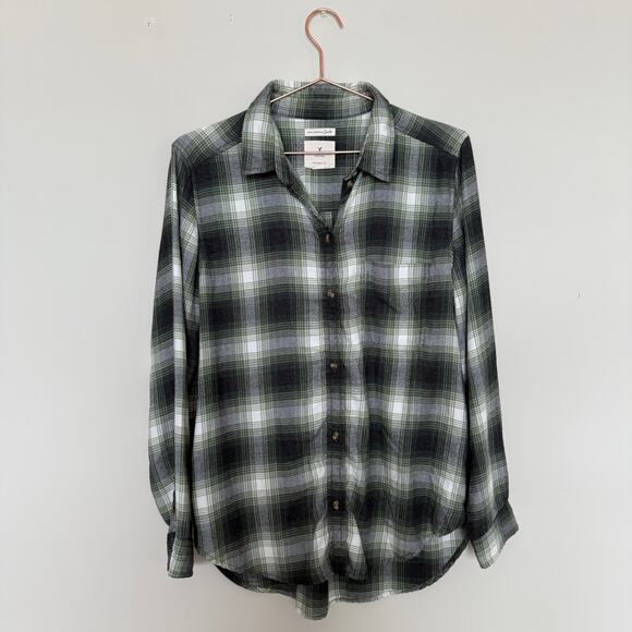 American Eagle Outfitters Tops - American Eagle Womens Shirt Large Green Boyfriend Fit Flannel Ahh-mazingly Soft